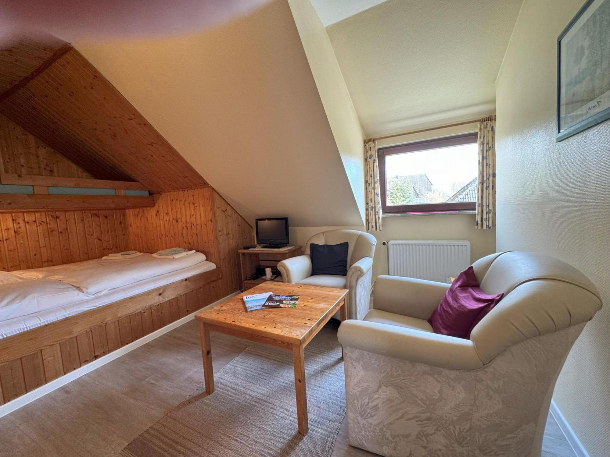 ホテル Reiterhof Wollesen Süderlügum エクステリア 写真