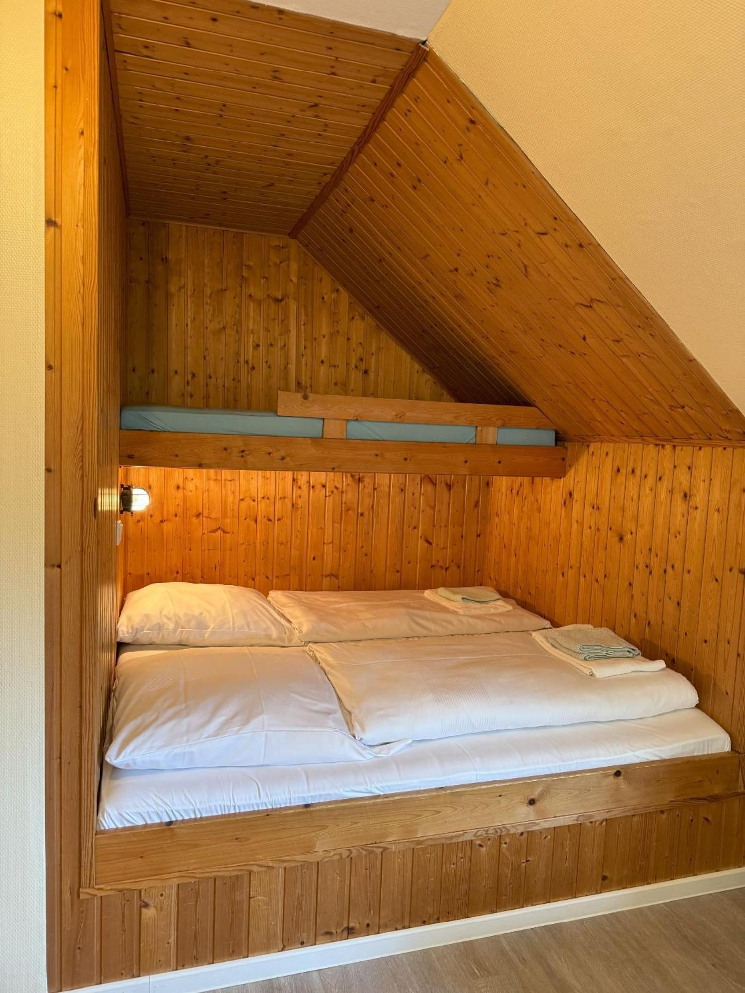 ホテル Reiterhof Wollesen Süderlügum エクステリア 写真