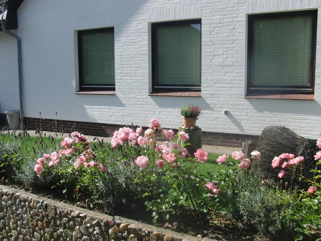 ホテル Reiterhof Wollesen Süderlügum エクステリア 写真